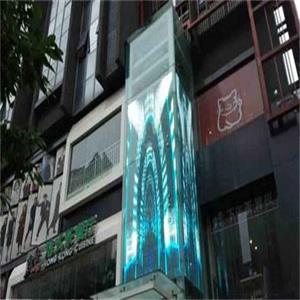 电梯led透明屏现重庆“九街高屋” 引众人围观